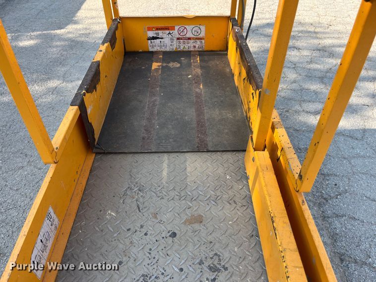 image for item EN5512 Hy-Brid ZT-1630 scissor lift