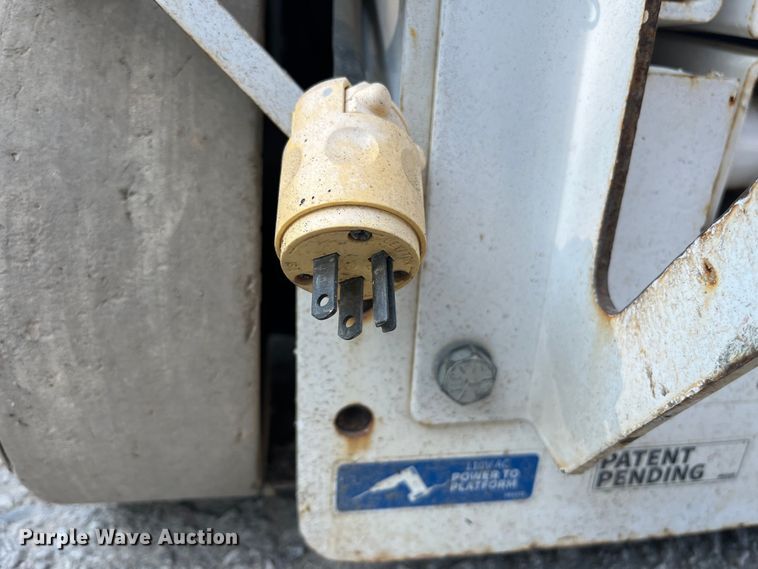 image for item EN5512 Hy-Brid ZT-1630 scissor lift