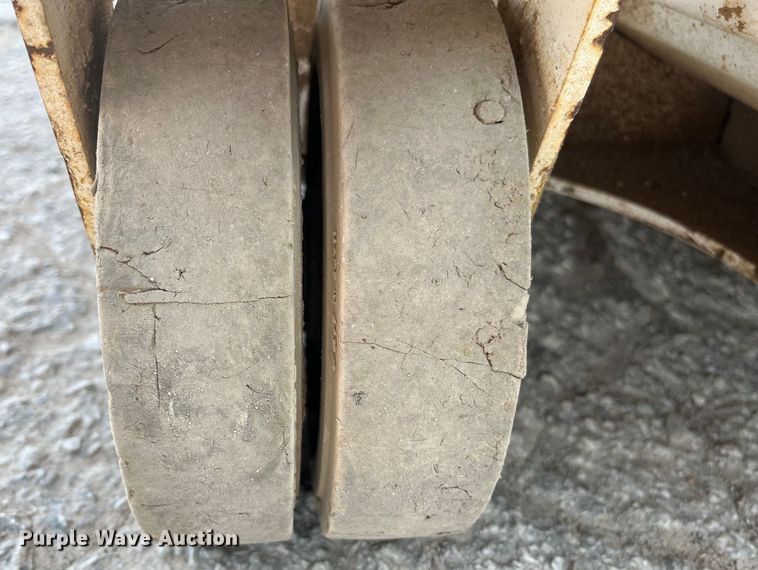 image for item EN5512 Hy-Brid ZT-1630 scissor lift