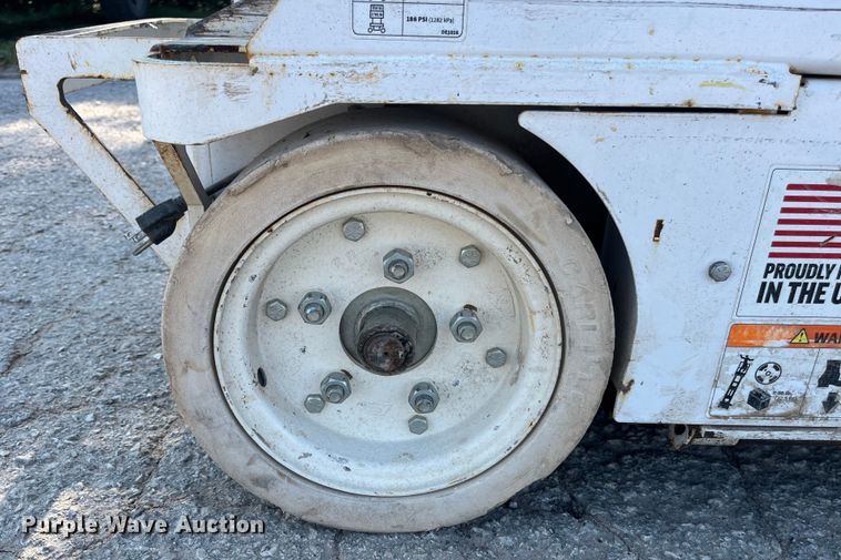 image for item EN5512 Hy-Brid ZT-1630 scissor lift