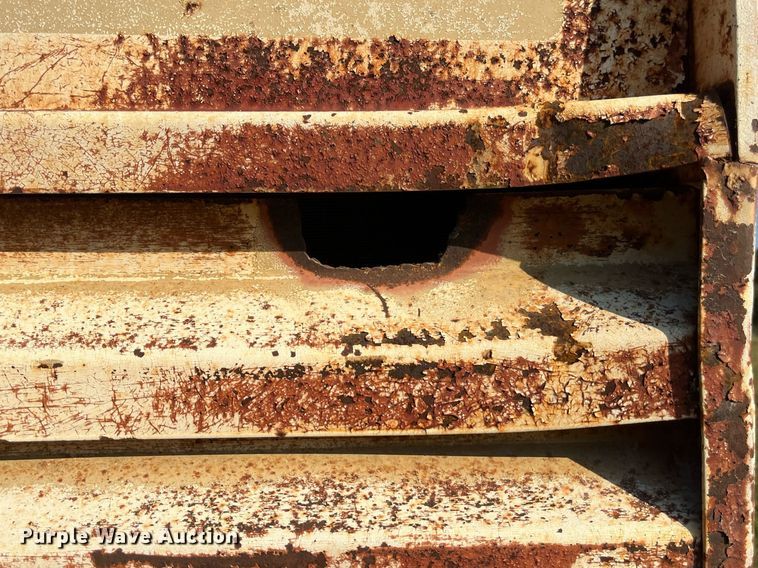 image for item EN5513 Ditch Witch R100 Diesel rock saw