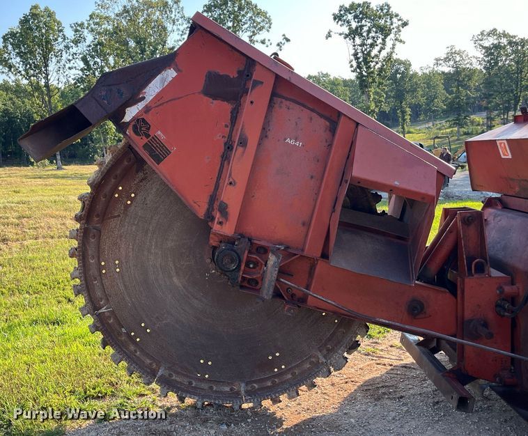 image for item EN5513 Ditch Witch R100 Diesel rock saw