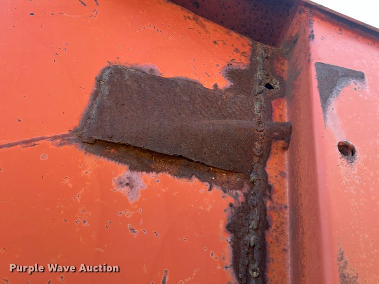 image for item EN5513 Ditch Witch R100 Diesel rock saw