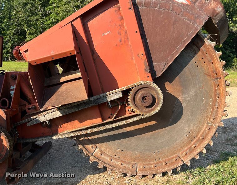 image for item EN5513 Ditch Witch R100 Diesel rock saw