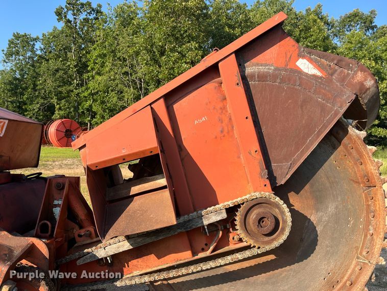 image for item EN5513 Ditch Witch R100 Diesel rock saw