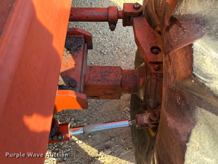 image for item EN5513 Ditch Witch R100 Diesel rock saw