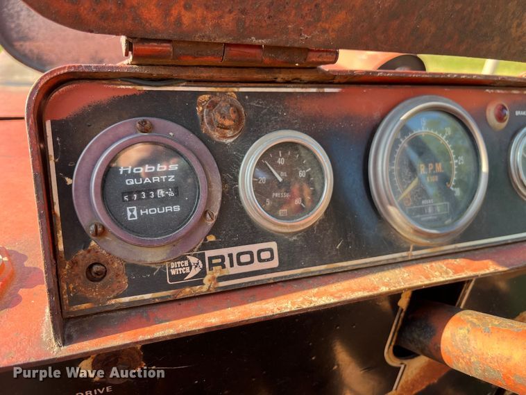 image for item EN5513 Ditch Witch R100 Diesel rock saw