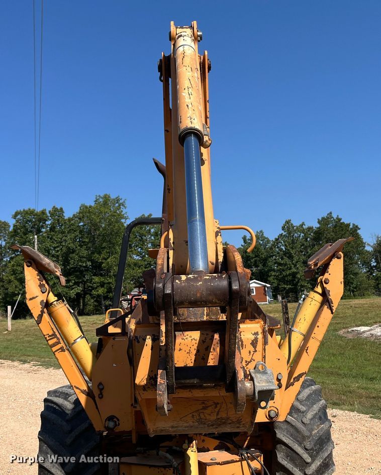 image for item EN5514 2005 Astec RT960 vibratory cable plow