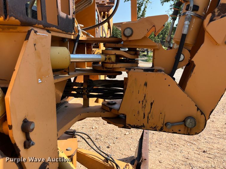 image for item EN5514 2005 Astec RT960 vibratory cable plow