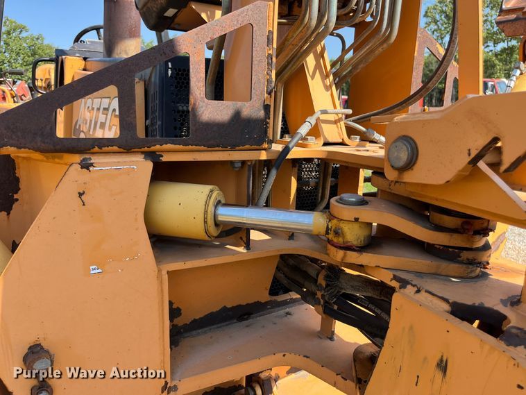 image for item EN5514 2005 Astec RT960 vibratory cable plow