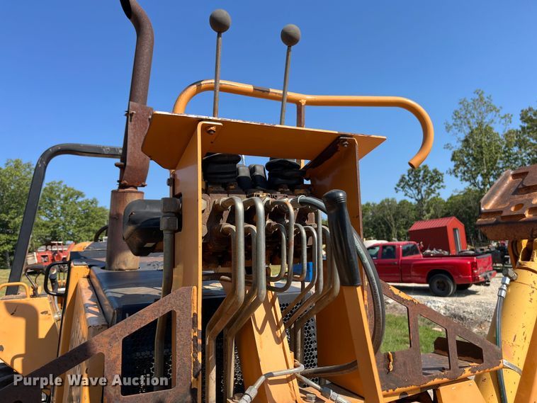 image for item EN5514 2005 Astec RT960 vibratory cable plow