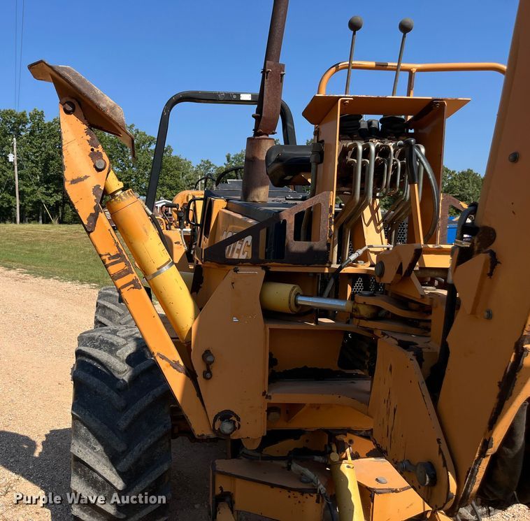 image for item EN5514 2005 Astec RT960 vibratory cable plow