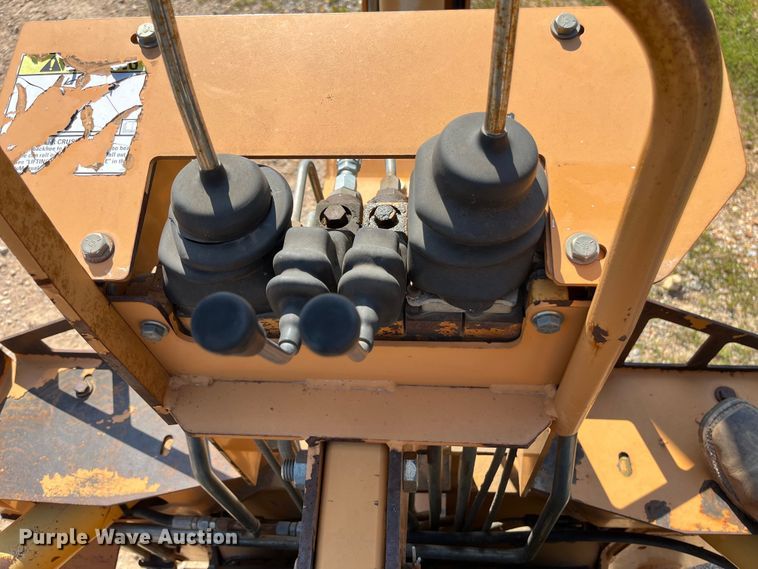 image for item EN5514 2005 Astec RT960 vibratory cable plow