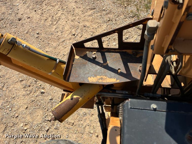 image for item EN5514 2005 Astec RT960 vibratory cable plow