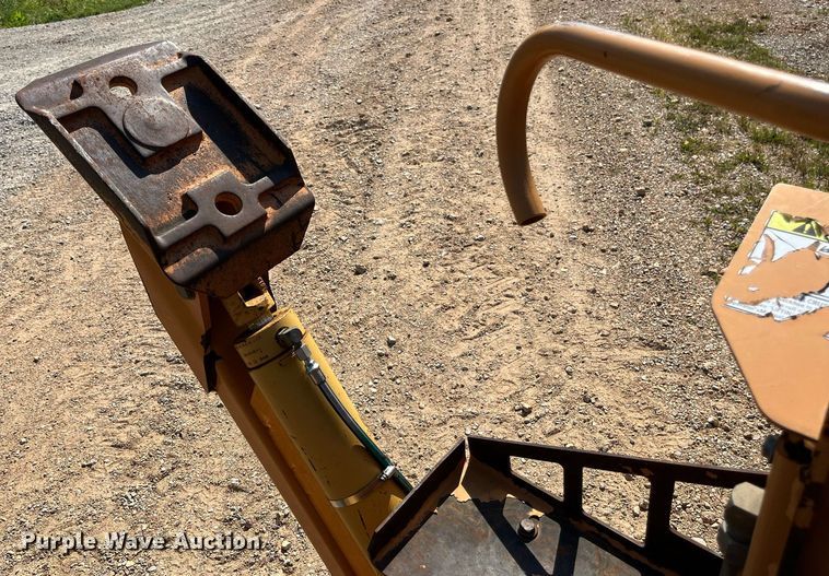 image for item EN5514 2005 Astec RT960 vibratory cable plow