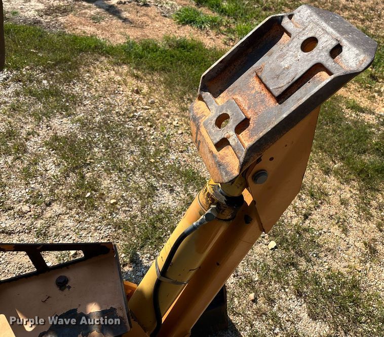 image for item EN5514 2005 Astec RT960 vibratory cable plow