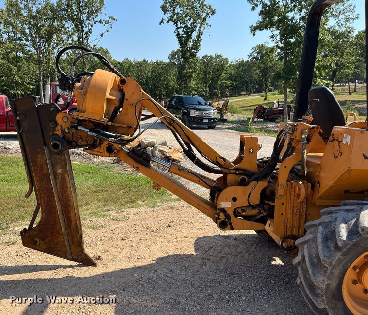 image for item EN5514 2005 Astec RT960 vibratory cable plow