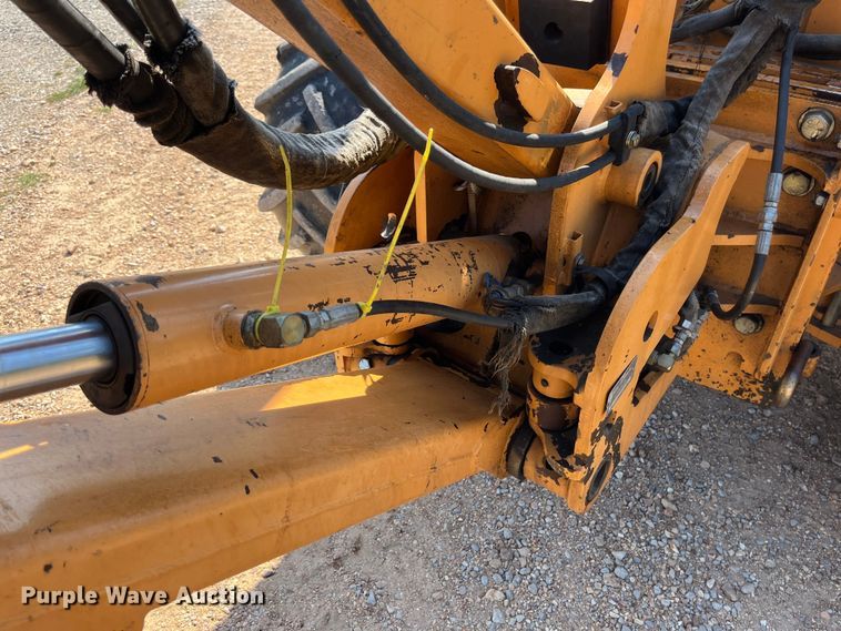 image for item EN5514 2005 Astec RT960 vibratory cable plow