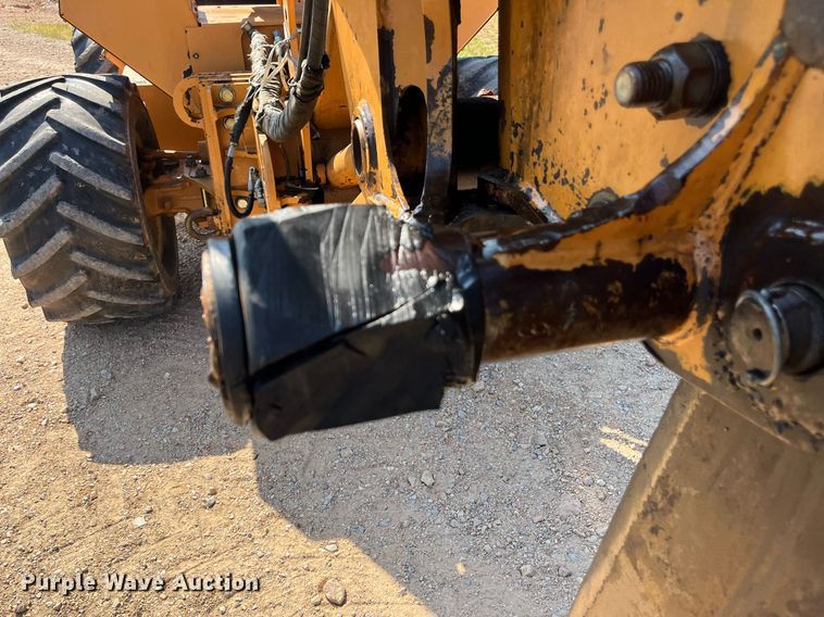 image for item EN5514 2005 Astec RT960 vibratory cable plow