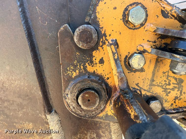 image for item EN5514 2005 Astec RT960 vibratory cable plow