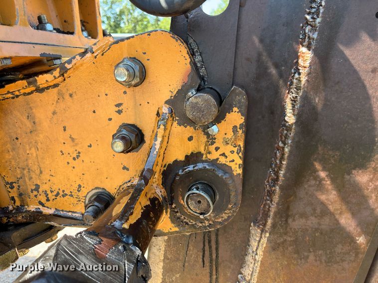 image for item EN5514 2005 Astec RT960 vibratory cable plow