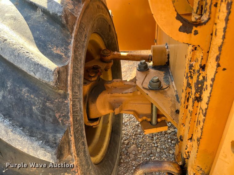 image for item EN5514 2005 Astec RT960 vibratory cable plow