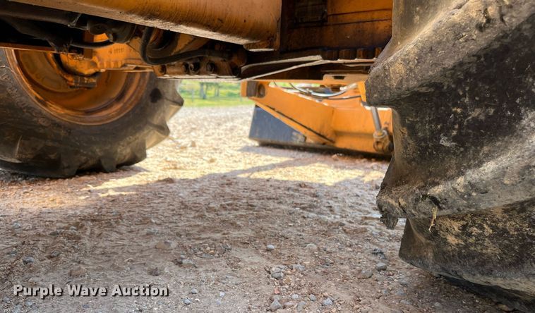 image for item EN5514 2005 Astec RT960 vibratory cable plow