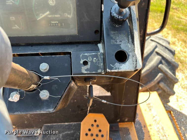 image for item EN5514 2005 Astec RT960 vibratory cable plow