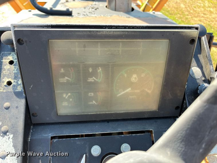 image for item EN5514 2005 Astec RT960 vibratory cable plow