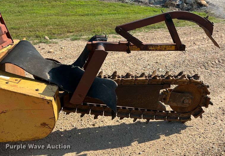 image for item EN5515 1992 Case 360 trencher