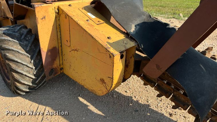 image for item EN5515 1992 Case 360 trencher