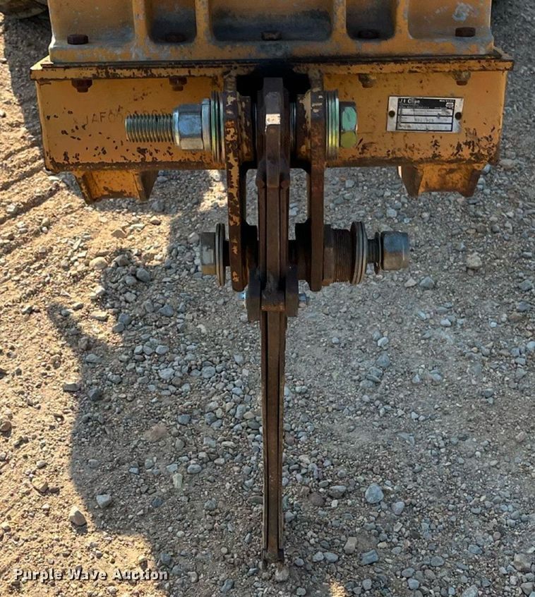 image for item EN5515 1992 Case 360 trencher