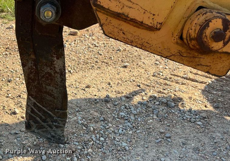 image for item EN5515 1992 Case 360 trencher