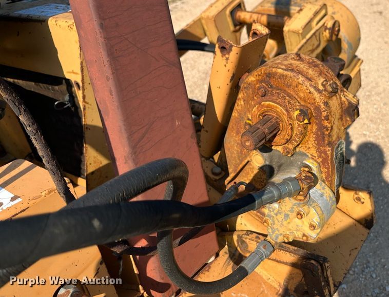 image for item EN5515 1992 Case 360 trencher