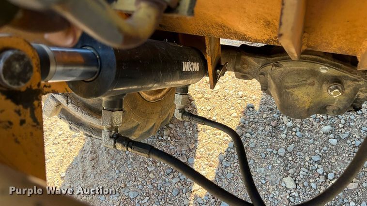 image for item EN5515 1992 Case 360 trencher