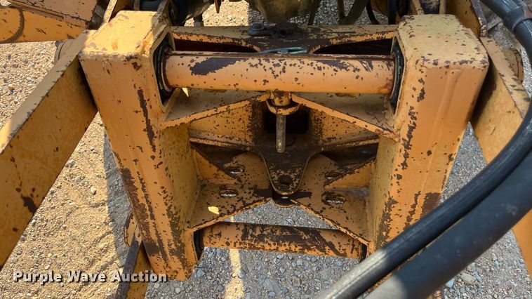 image for item EN5515 1992 Case 360 trencher