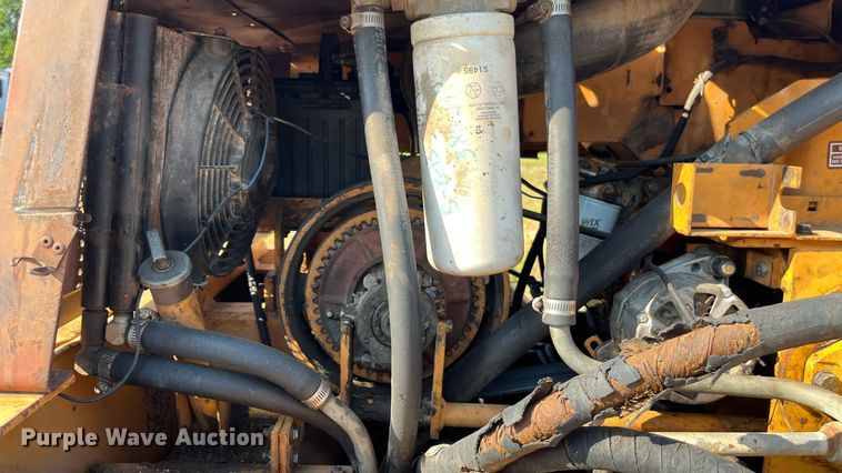 image for item EN5515 1992 Case 360 trencher