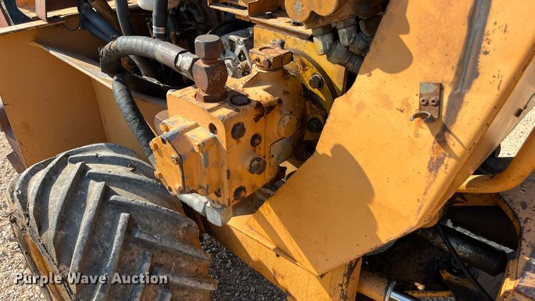 image for item EN5515 1992 Case 360 trencher