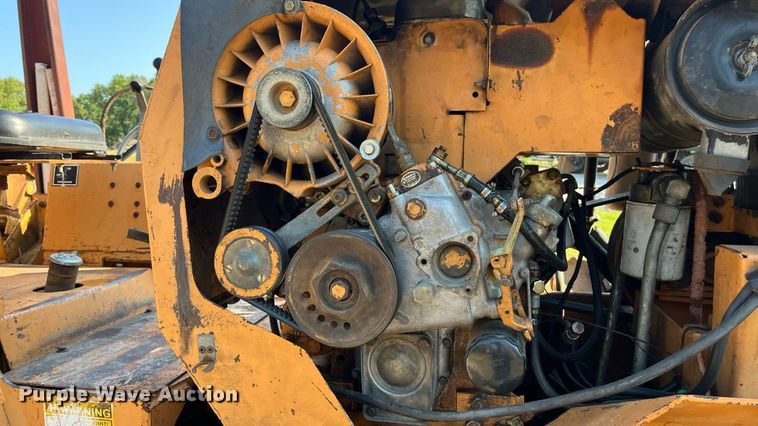 image for item EN5515 1992 Case 360 trencher