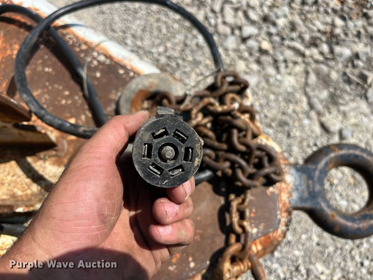 image for item EN5517 1987 Eaton reel trailer