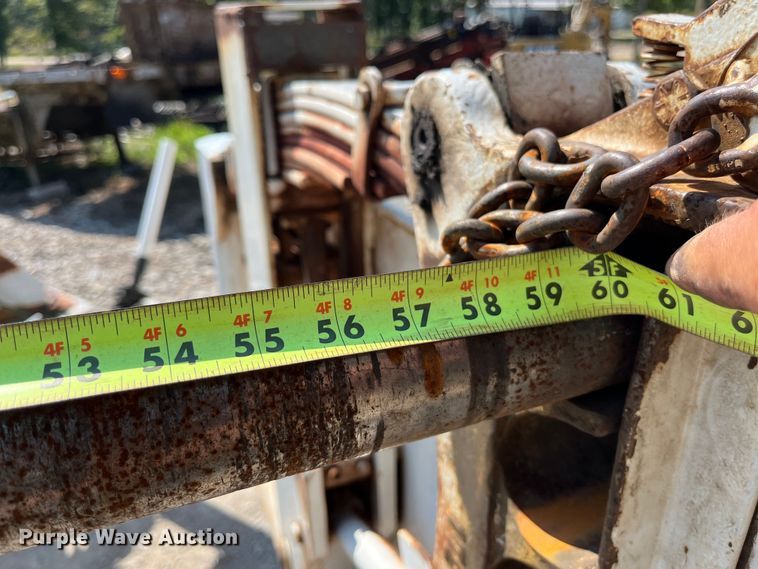 image for item EN5517 1987 Eaton reel trailer