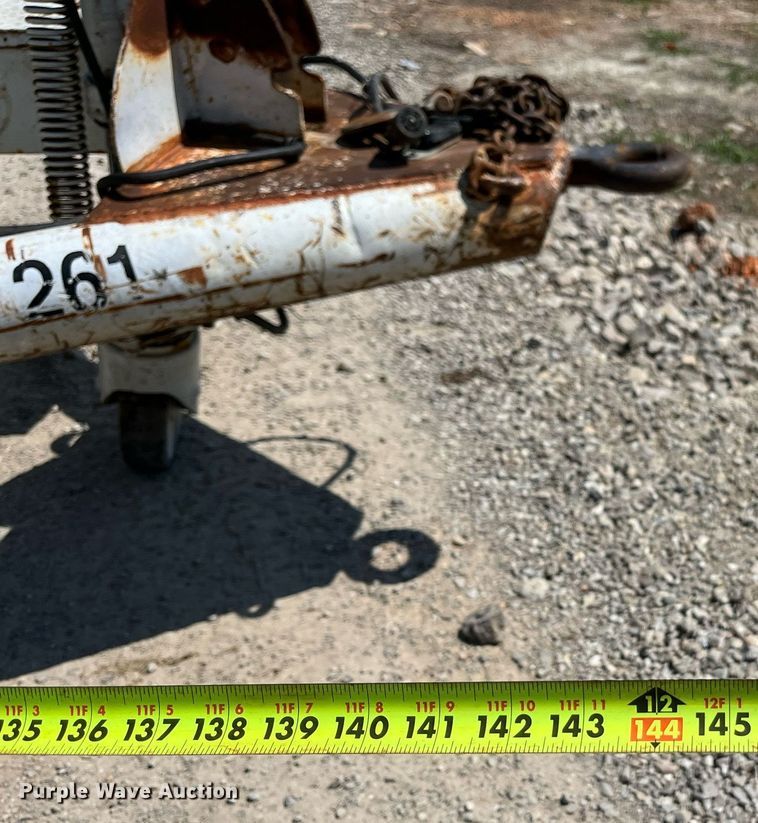 image for item EN5517 1987 Eaton reel trailer