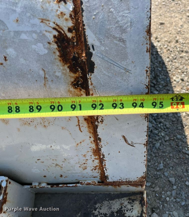 image for item EN5517 1987 Eaton reel trailer