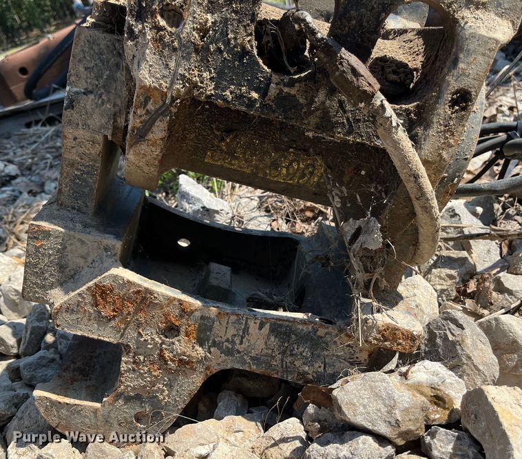 image for item EN5519 Helac  excavator tilt coupler