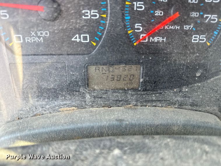 image for item EN8251 2007 International 4300 digger derrick truck