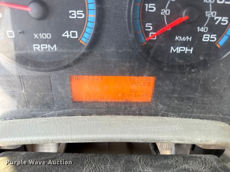 image for item EN8253 2011 International Durastar digger derrick truck