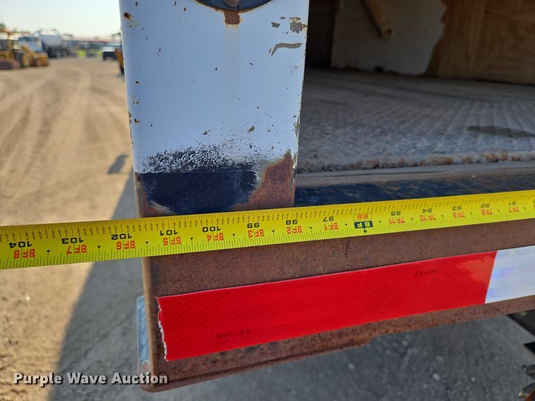 image for item EN8336 2014 Freightliner 108SD box truck