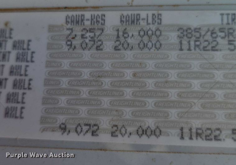 image for item EN8336 2014 Freightliner 108SD box truck