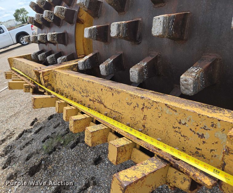 image for item EN8454 Ferguson double drum wedge foot roller