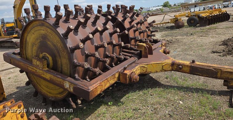 image for item EN8459 Ferguson double roller sheepsfoot roller